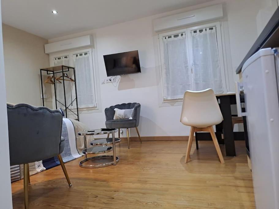 Apartament 24H Course/Moto/ Oasis / Antares Le Mans Zewnętrze zdjęcie